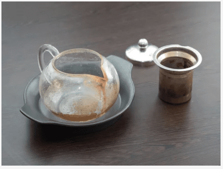 ve-sinh-may-pha-ca-phe-tai-nha-loai-bo-can-tra-ca-phe