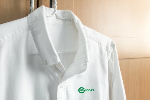 Tẩy vết ố vàng trên áo trắng - bí quyết cho người thích màu trắng