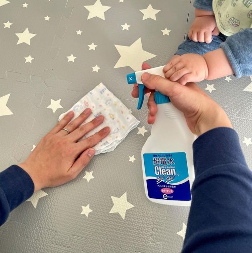 cach-ve-sinh-tham-xop-cho-be