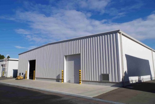 Kho chứa hàng Clean Shu! Shu! tại nhà máy Togane - Nhật Bản